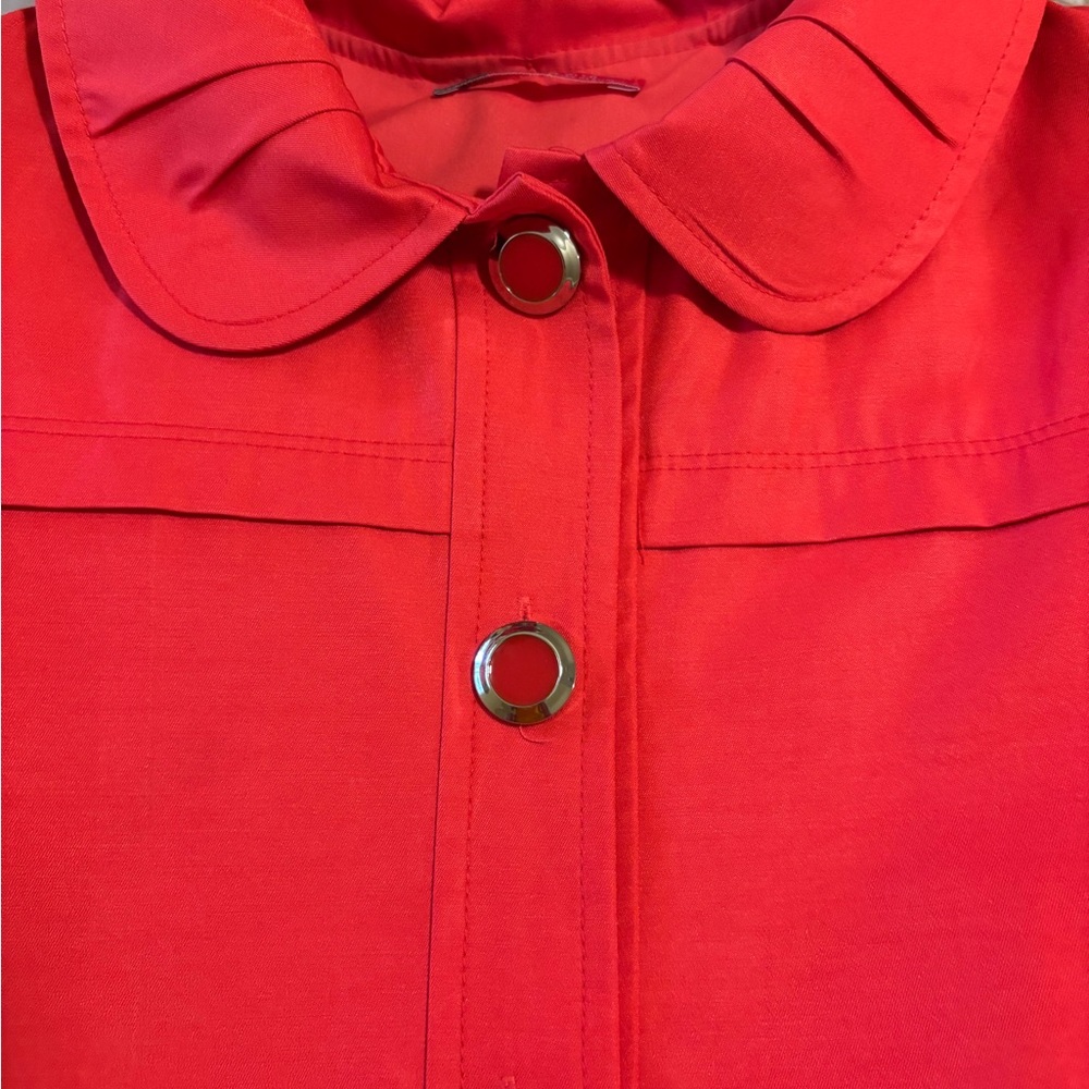 Red Novacheck trench coat with pleats and removable hood 6X - Picture 3 of 7